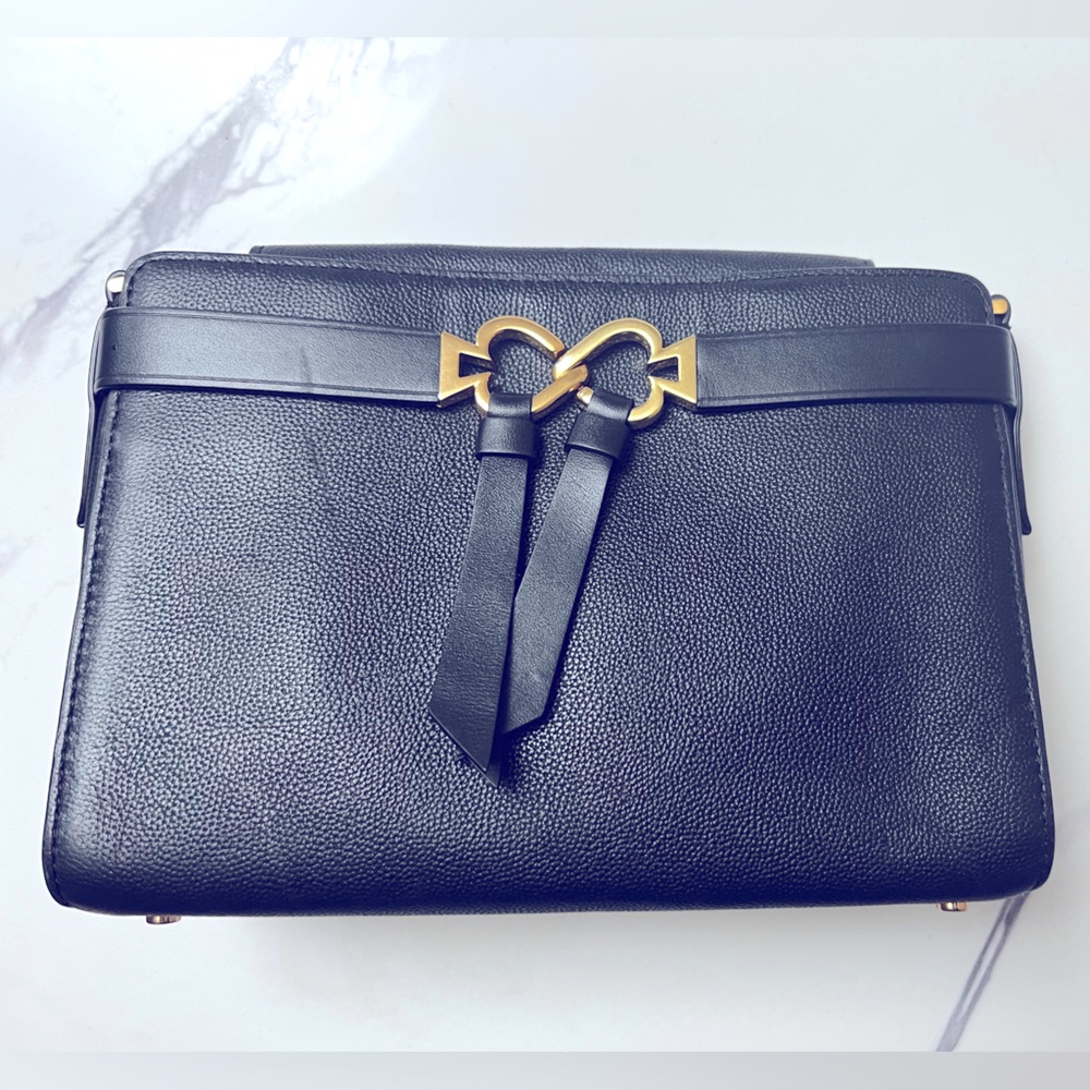 Kate spade crossbody bag
